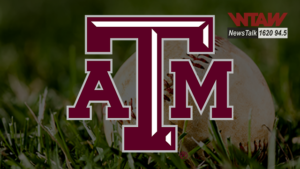 Texas A&M Baseball Begins College World Series with Florida