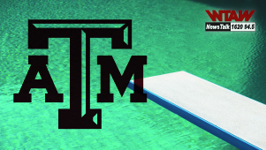 Texas A&M Closes Out Texas Diving Invite